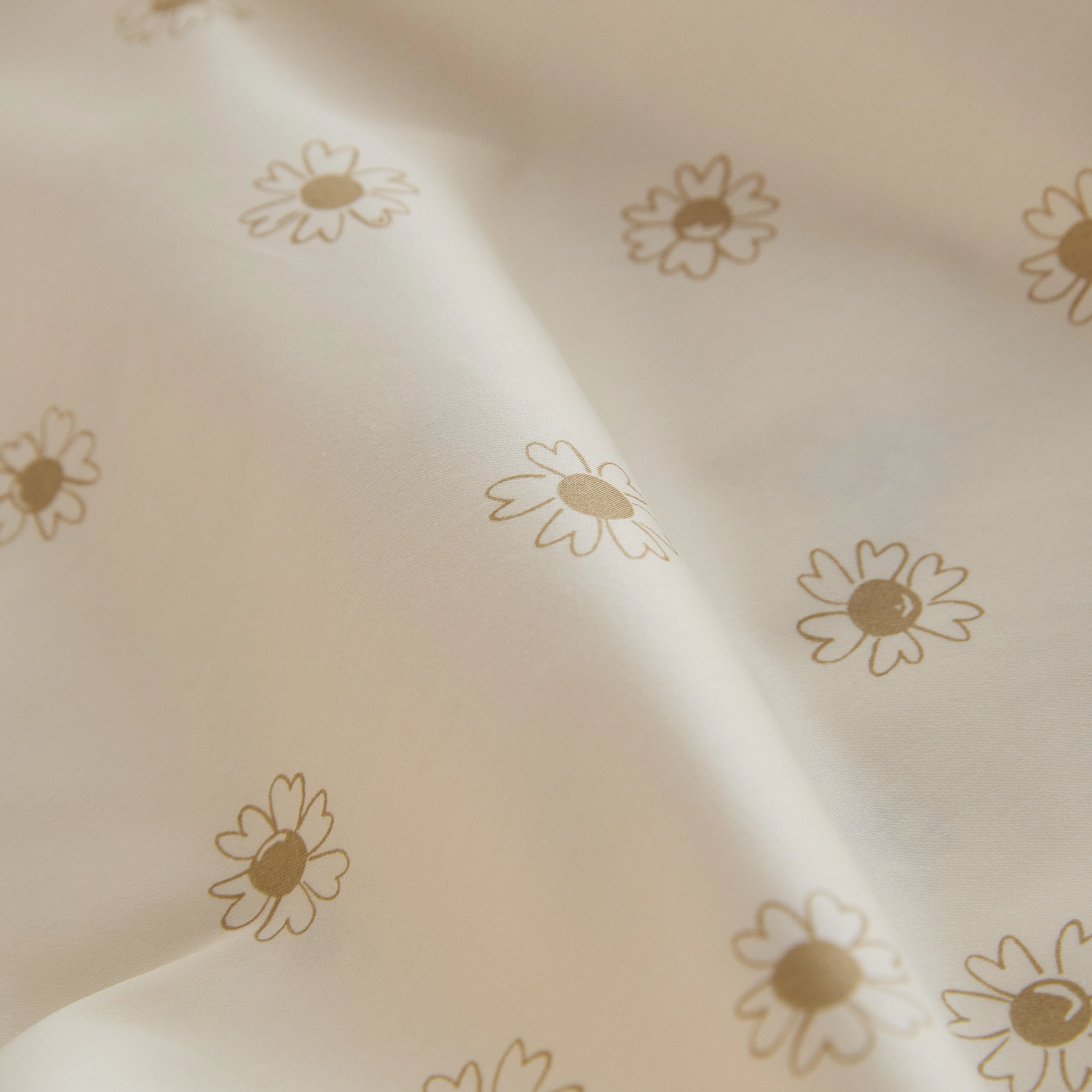 Eden Cotton - Daisy Print Pillowcases