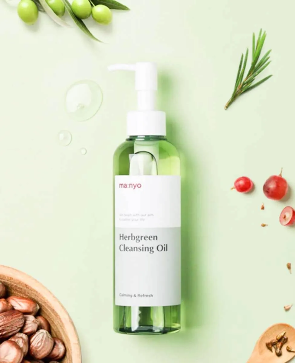 ma:nyo Herbgreen Cleansing Oil